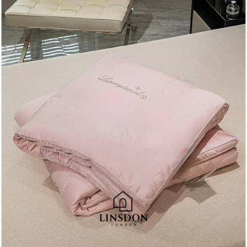 Luxury Jackard Winter Tencel Quilt ( Made From Natural Tencel wood Pulp )